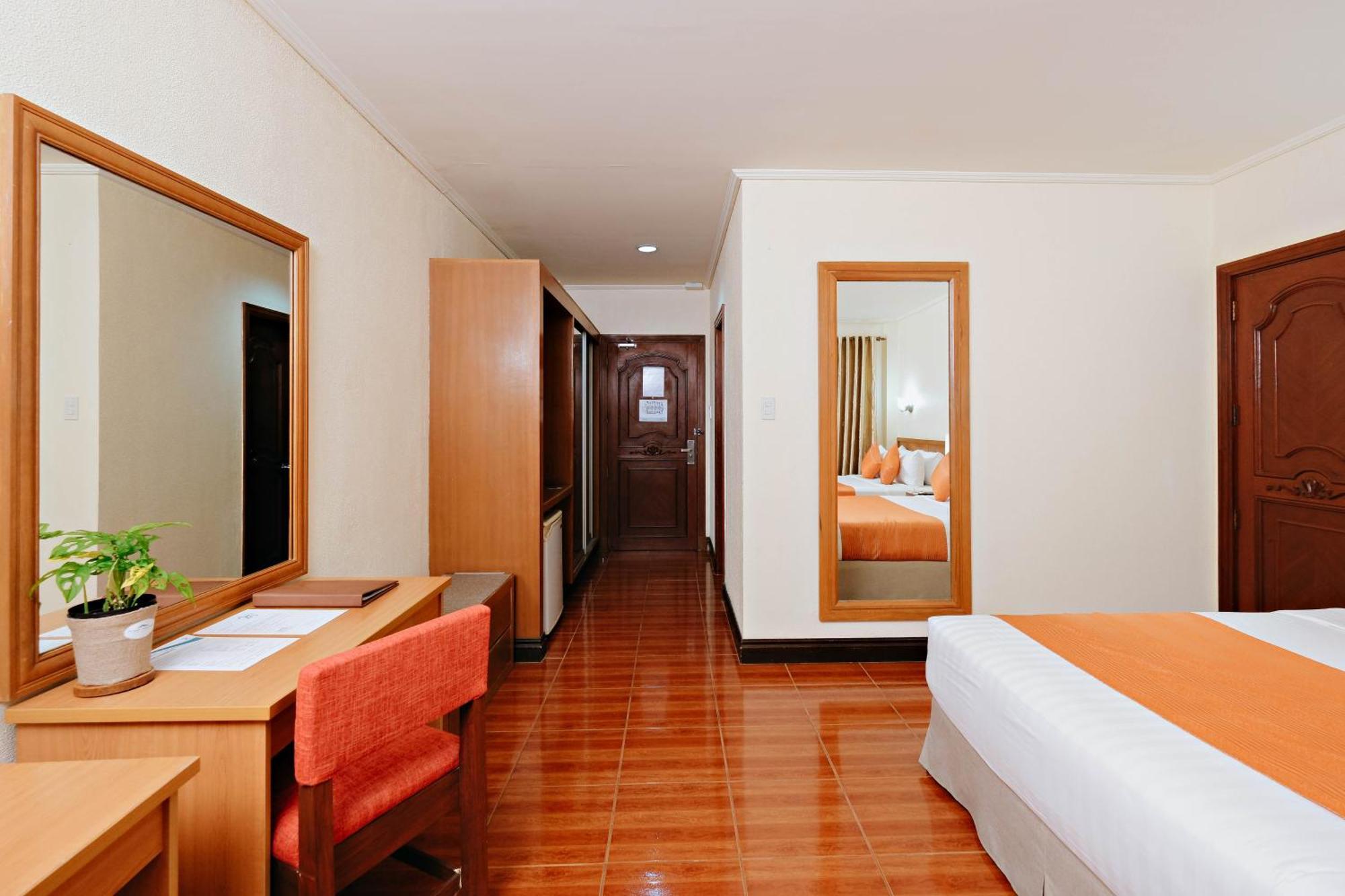 The Suites At Mount Malarayat Lipa City Zewnętrze zdjęcie