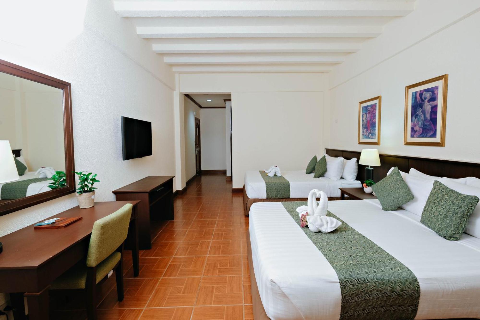 The Suites At Mount Malarayat Lipa City Zewnętrze zdjęcie